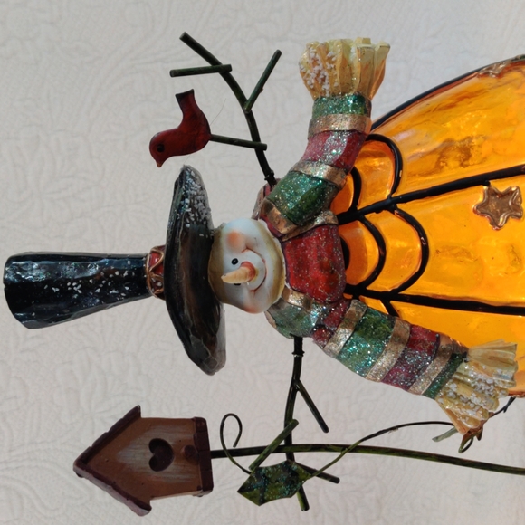 Vintage Snowman Light with Christmas Town Scene - Picture 3 of 6